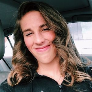 Meet your Posher, Kaitlyn